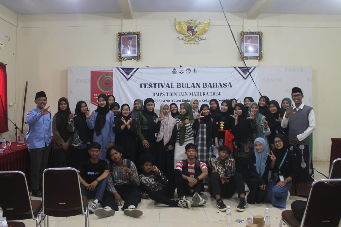 Lomba Baca Puisi: Berekspresi Lewat Karya Sastra